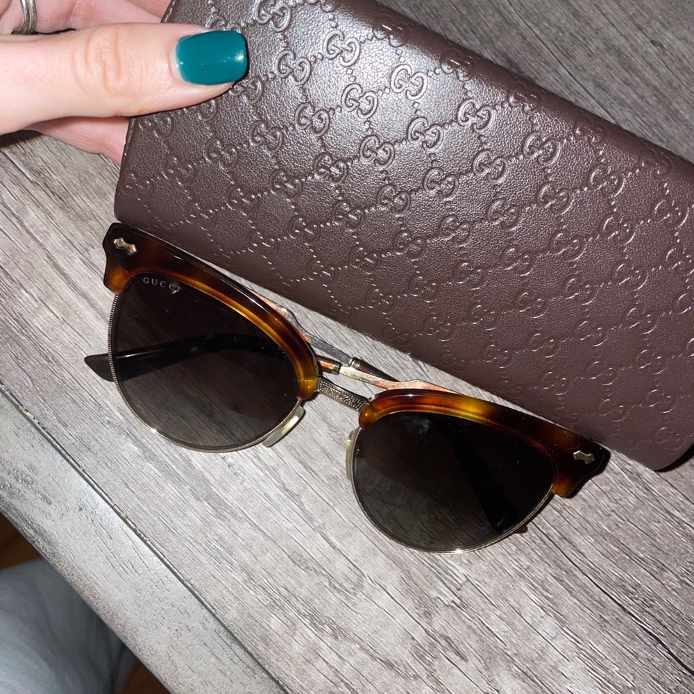 gucci multicolor havannah sunglasses!